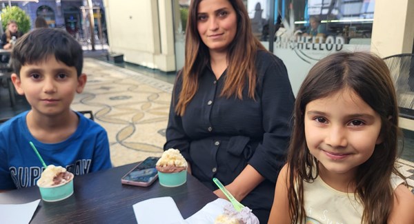 Yasha, Siwan et Maya